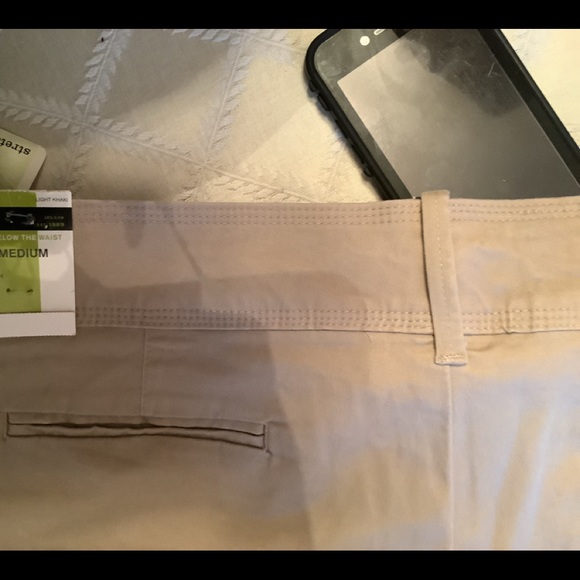 LEE Women Khaki Trouser - Picture 6 of 10